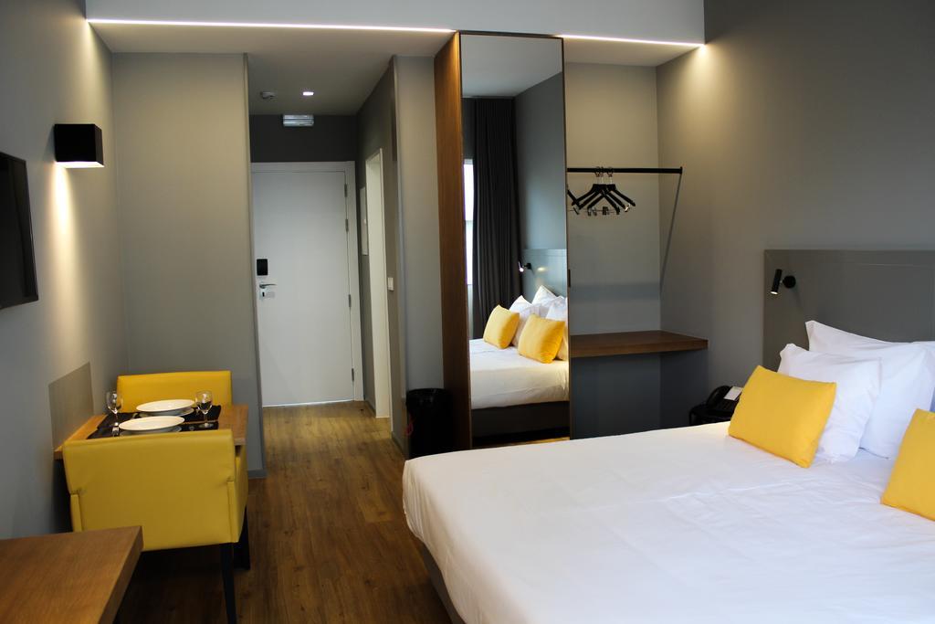 ปาไรโซ ตูริสติก อพาร์ตเมนต์ Aparthotel ฟุงชาล ภายนอก รูปภาพ