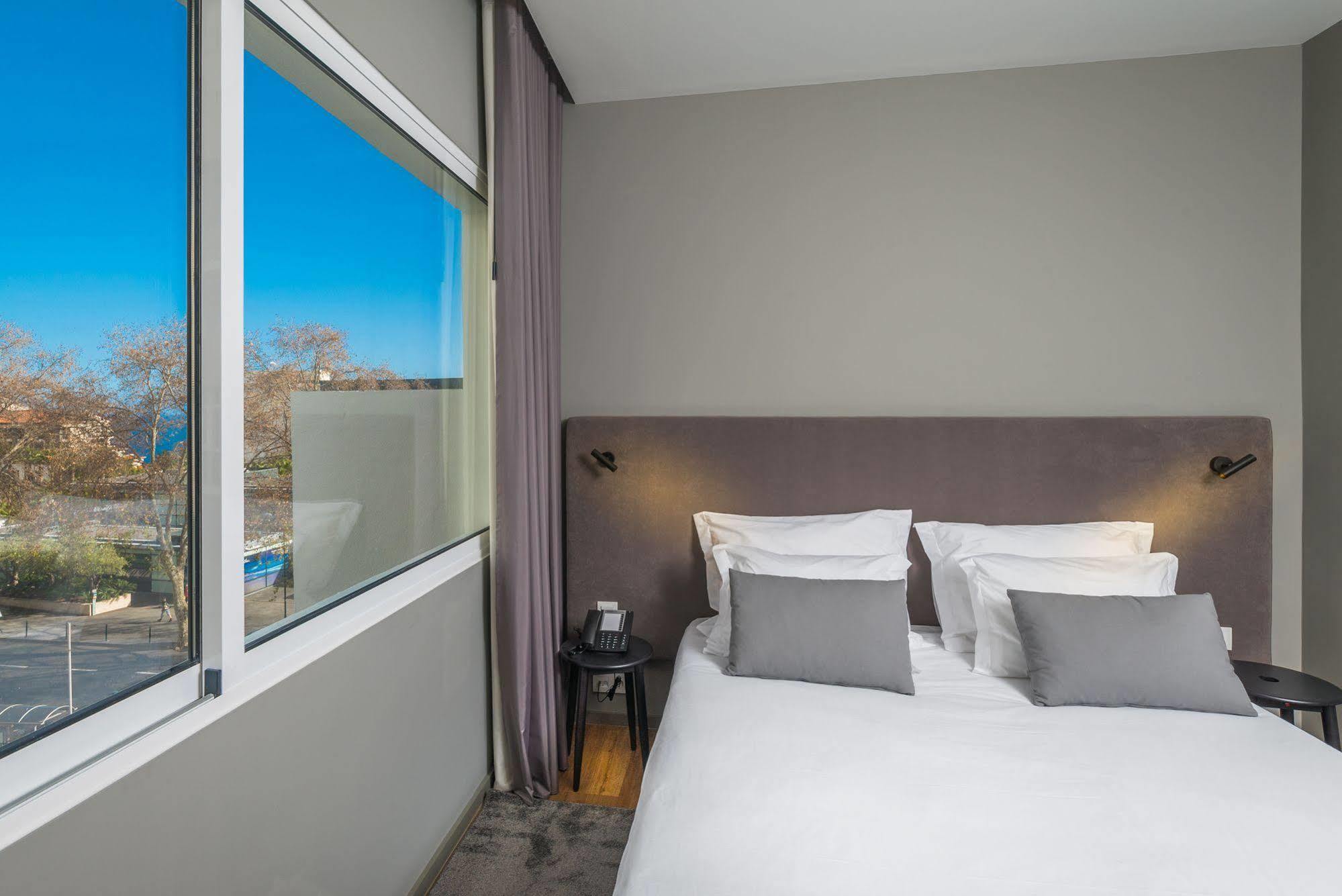 ปาไรโซ ตูริสติก อพาร์ตเมนต์ Aparthotel ฟุงชาล ภายนอก รูปภาพ